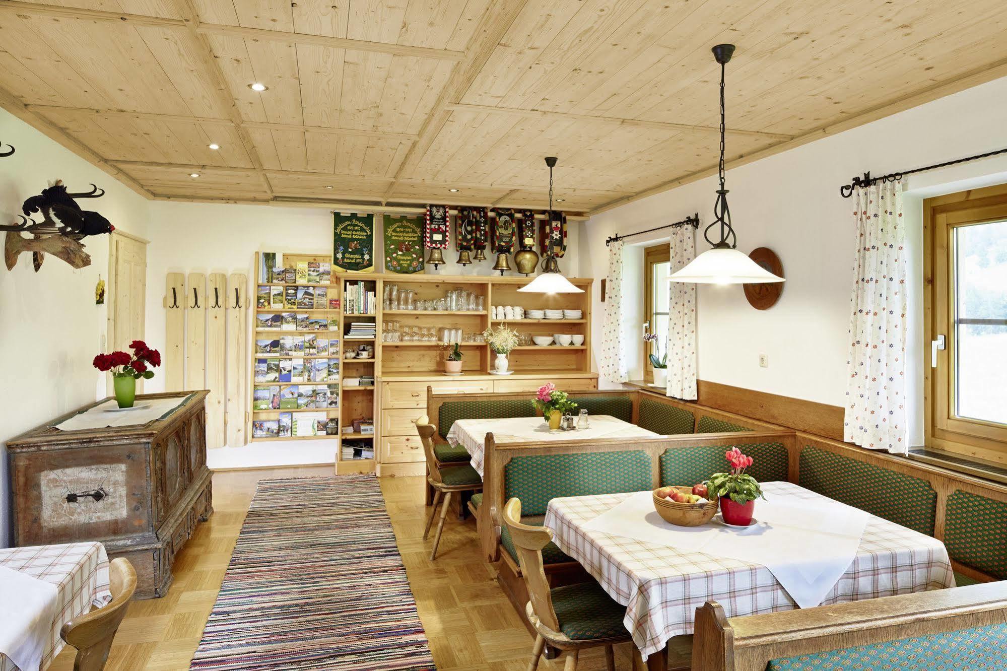 Vordergugg Farm stay *
